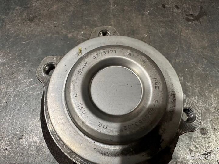 Суппорт передний Bmw 5 F10