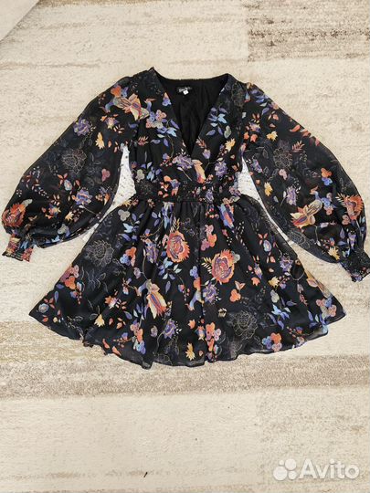 Платье женское