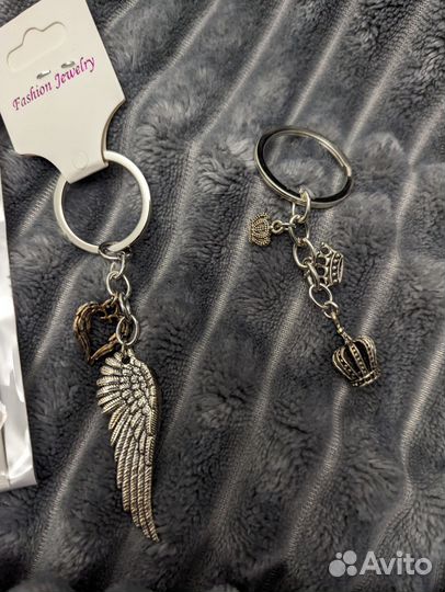 Брелоки и кулоны