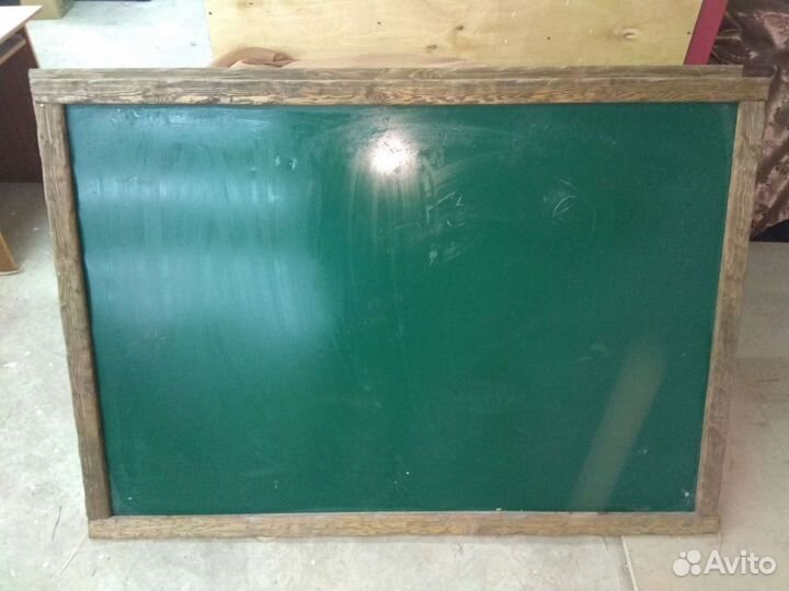 Магнитно меловая доска