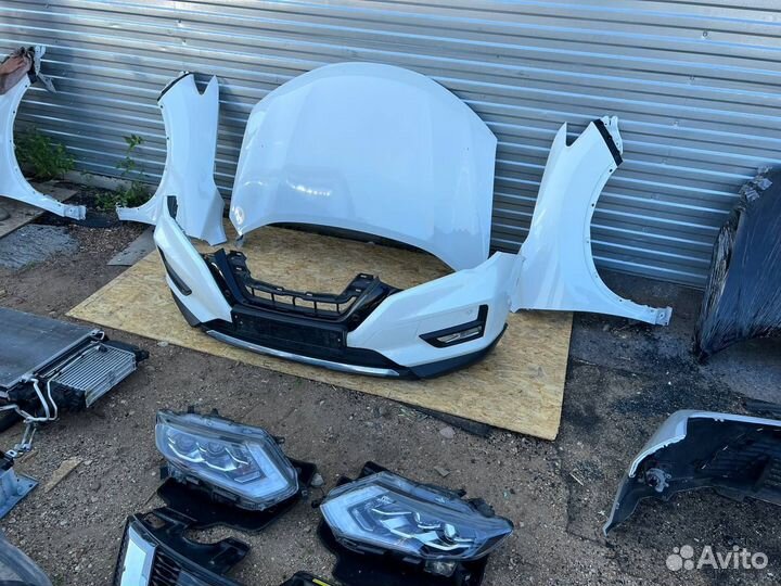 Nissan X Trail T 32 ноускат (2017-2022)