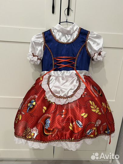 Костюм красной шапочки