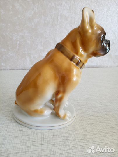 Фарфоровые статуэтки