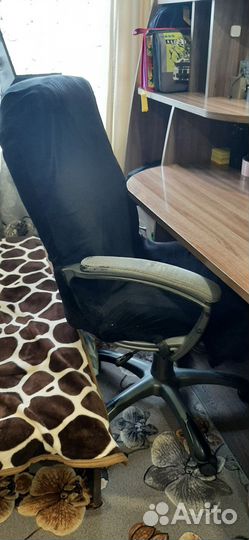 Компьютерное кресло