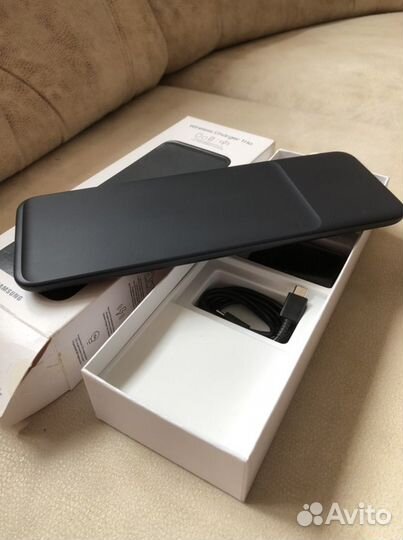 Samsung wireless charger trio