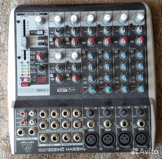 Микшерный пульт Behringer Xenyx QX1202 usb