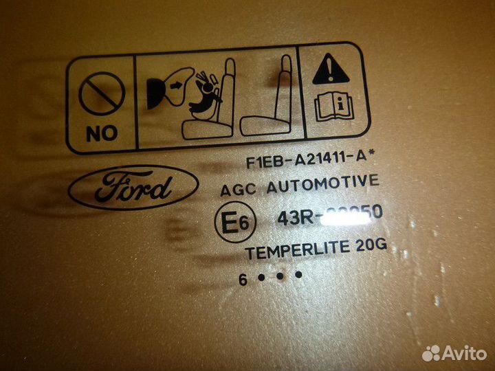 Стекло двери передней левой ford focus III 2011