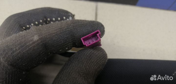 Козырек солнцезащитный (внутри) 5-serie GT F07 200