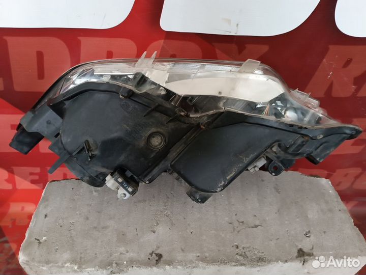 Фара передняя правая Toyota Camry v55 8114533891