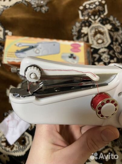 Швейная машинка ручная