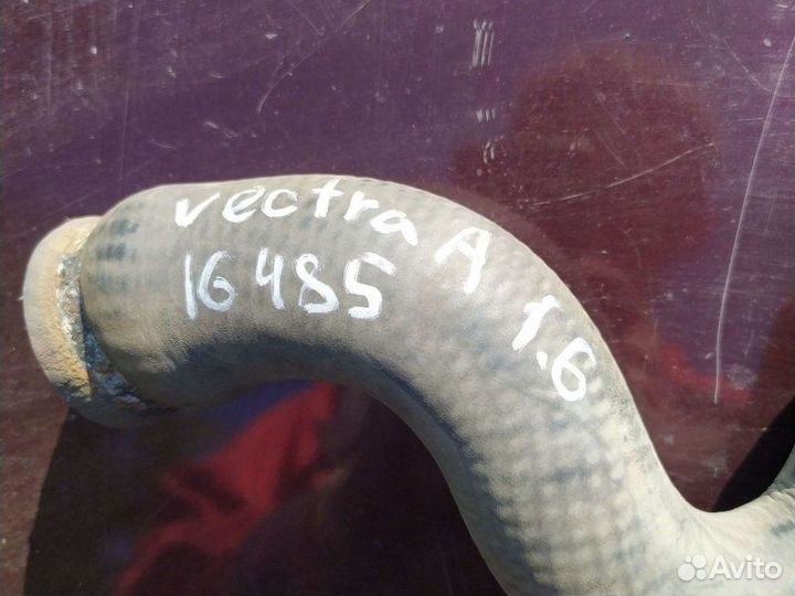 Шланг на радиатор правый Opel Vectra A