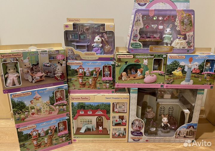 Sylvanian families набор замок, медсестра, домик