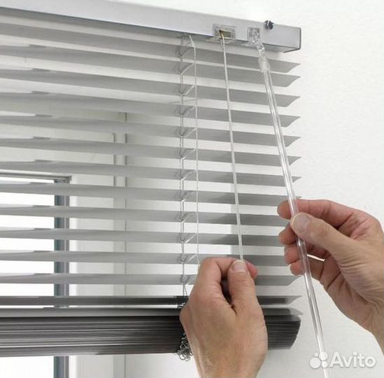 Жалюзи горизонтальные