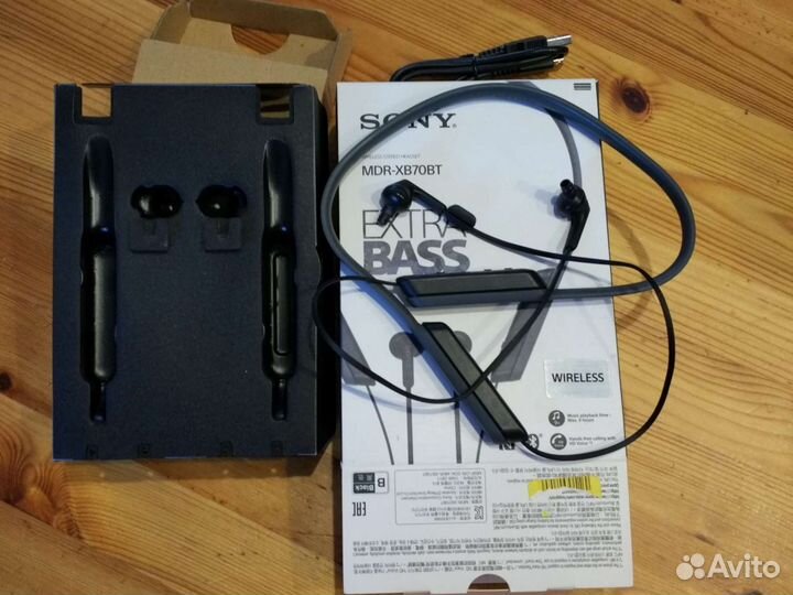 sony mdr xb70bt