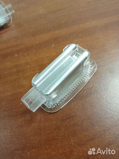 Подсветка бардачка, багажника Mercedes