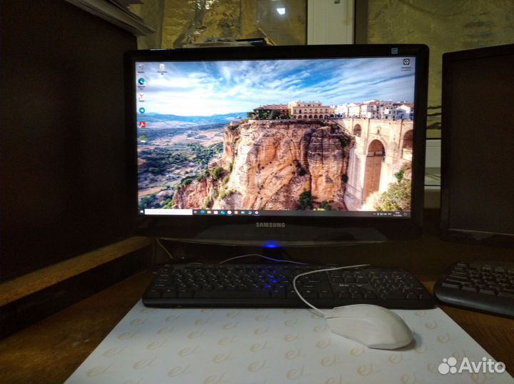 Монитор Samsung b2230 FHD 22 дюйма