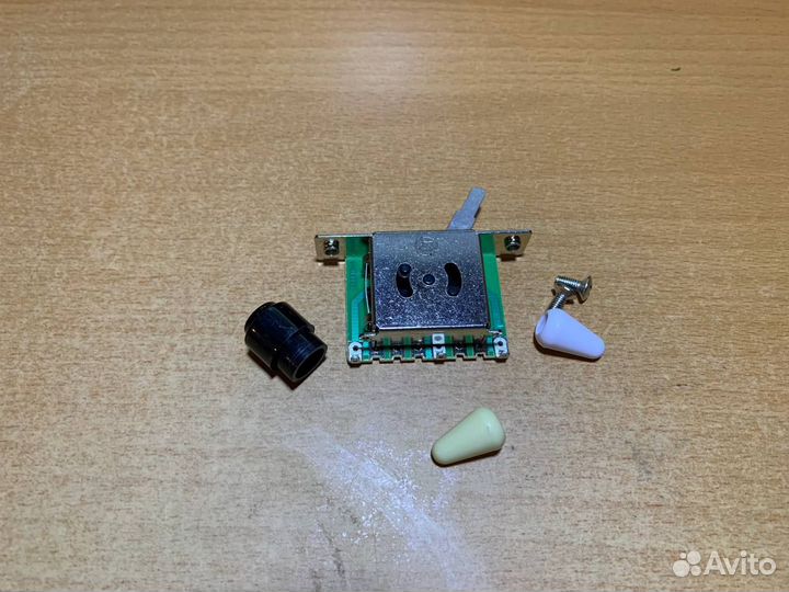 Потенциометры / переключатели для гитары