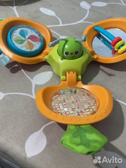 Игрушка tiny Love яблоко