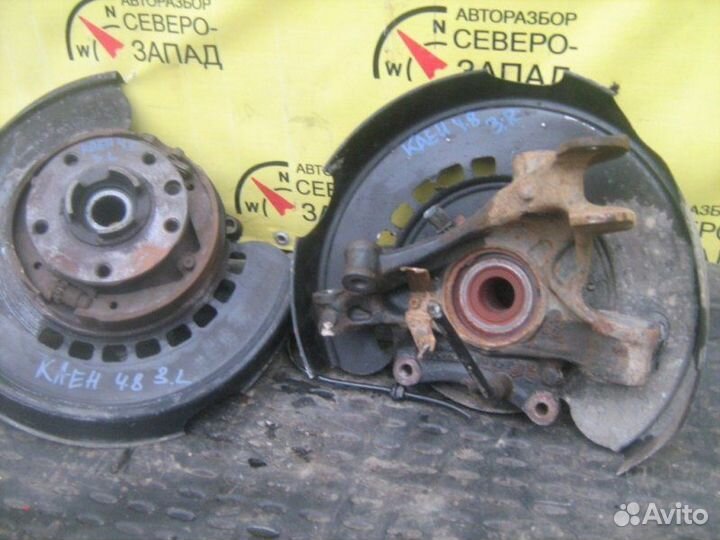 Кулак поворотный задний правый Porsche Cayenne 957