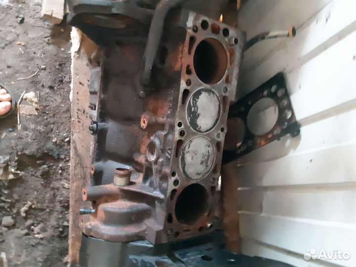 Блок opel astra 2003г Z16XE