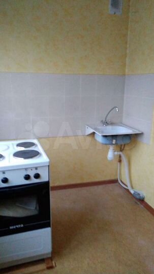 3-к. квартира, 60 м², 1/5 эт.