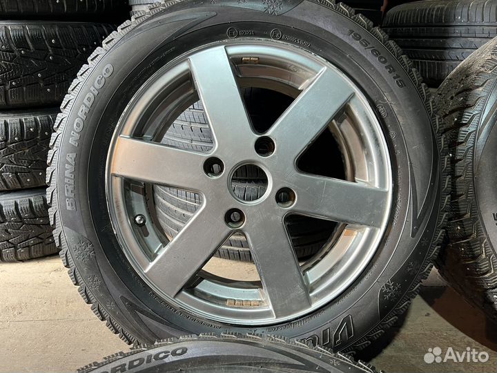 R15 Viatti Brina Nordico V-522 195/60, PCD 4x114.3 DIA 56.6