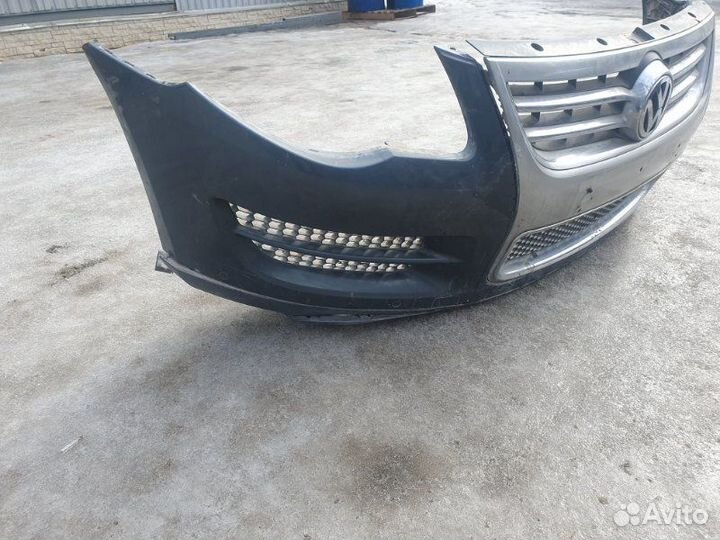 Бампер передний Volkswagen Touareg 3.6 BHK