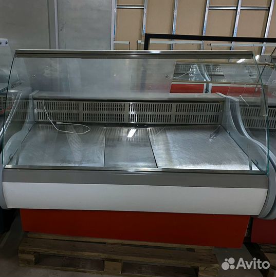 Холодильная витрина бу
