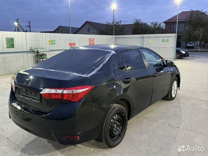 Toyota Corolla 1.6 CVT, 2013, битый, 170 000 км