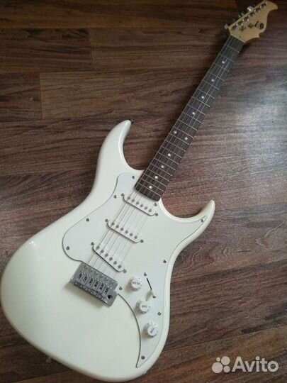 Электрогитара AXL stratocaster