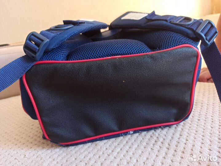 Школьный рюкзак