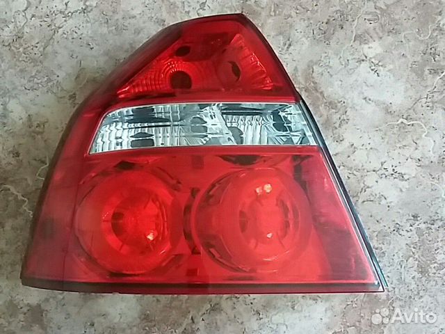 Шевроле Авео задний левый фонарь