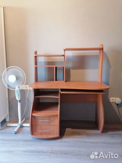 Компьютерный стол бу
