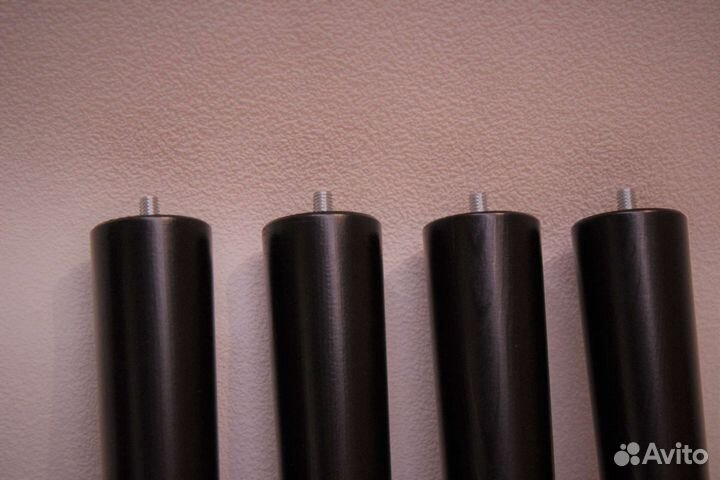 Ножки для радиолы.,мебели