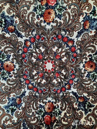 Платки большие новые