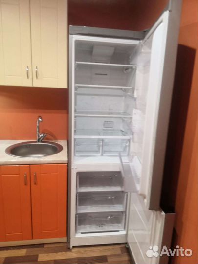 Холодильник indesit nofrost