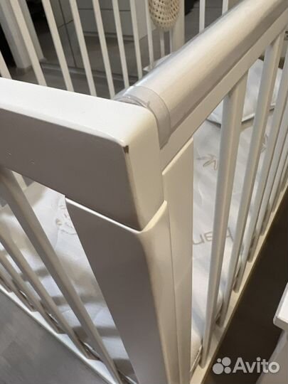 Детская кроватка с продольным маятником Rant Indy