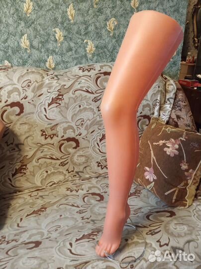 Нога на подставке