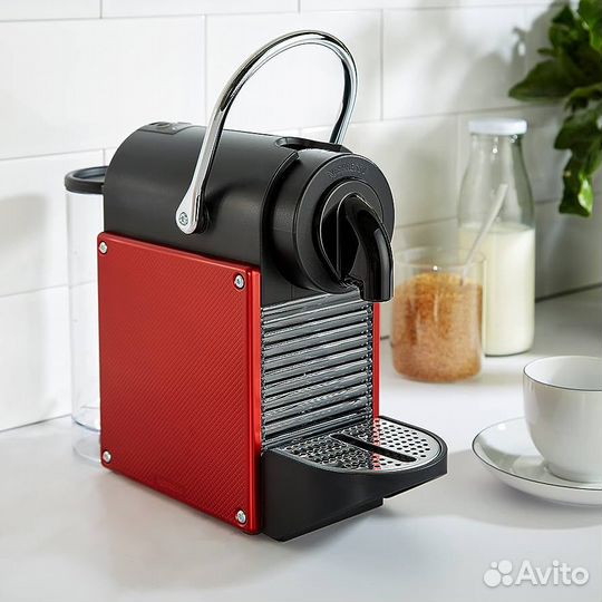 Капсульная кофеварка DeLonghi EN 125.R на запчасти