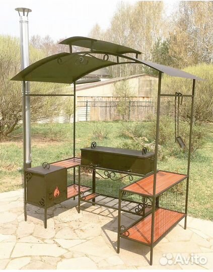 Беседка с мангалом
