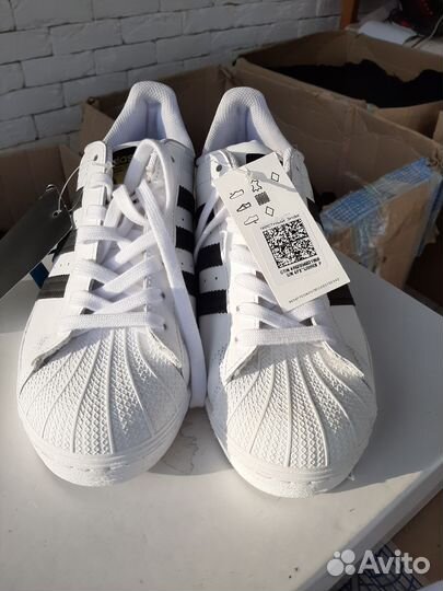 Кроссовки adidas superstar 37.5
