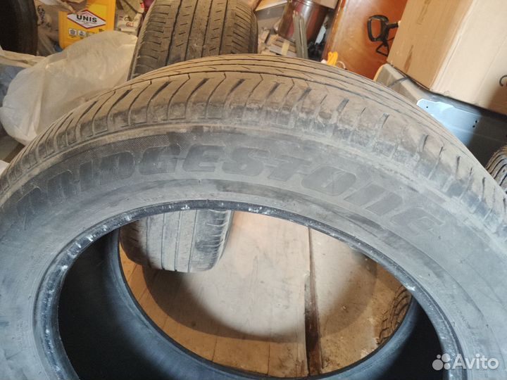 Bridgestone Dueler H/P 235/55 R19 101H