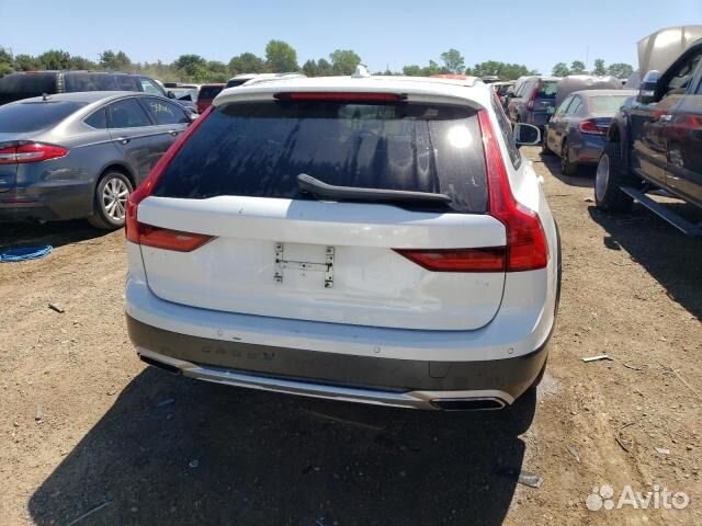 В разборе volvo V90 cross country