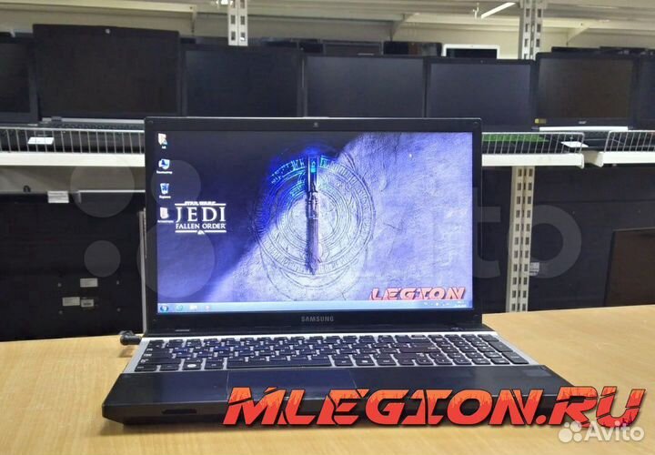 Samsung NP305V5A/A8 3530/4GB/AMD 6620G/500GB/15.6