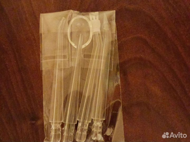 Ирригатор с зарядным устройством