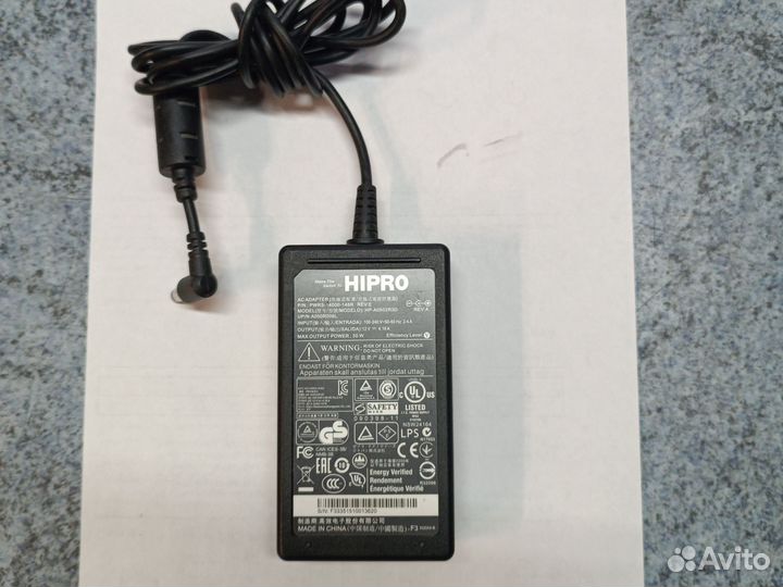 Блок питания 12V, 4.16A, 2.5mm*5.5mm 50W hipro pwr