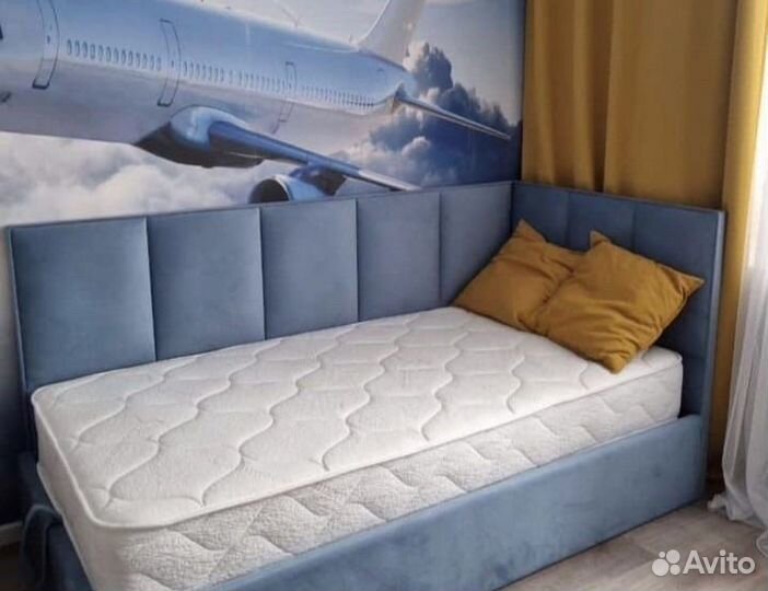 Кровать двухспальная