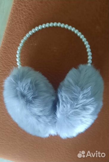 Меховые наушники