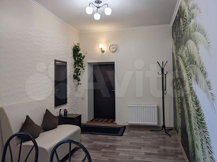 3-к. квартира, 120 м², 1/3 эт.