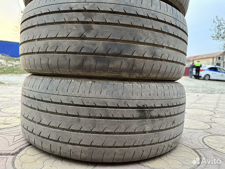 Yokohama BluEarth E70 235/50 R18 98V